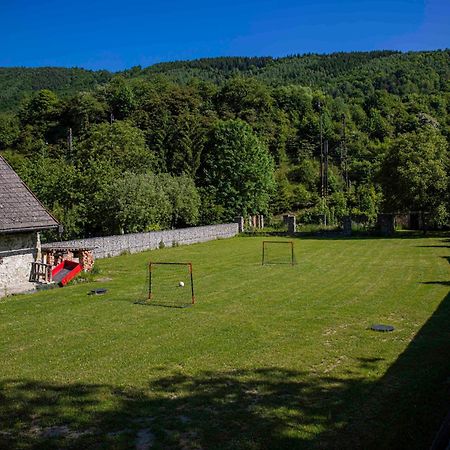 Ubytovacie Zariadenie U Mudajov Kralovany Exterior photo